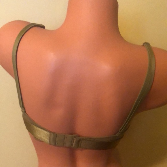 Victoria Secret Bra 34C! - Picture 3 of 8